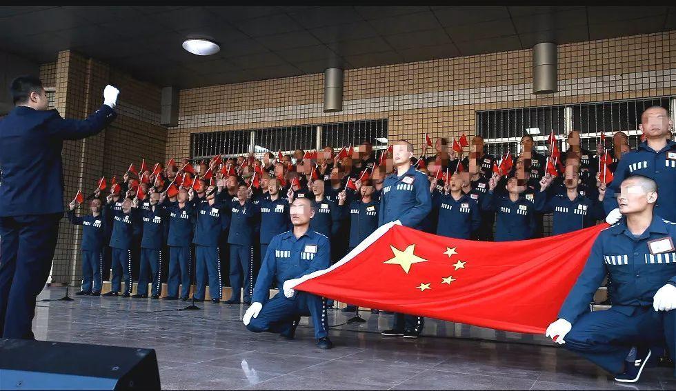 一公司从哈尔滨拉3车雪到广州,花费超20万,送给特教机构的孩子玩